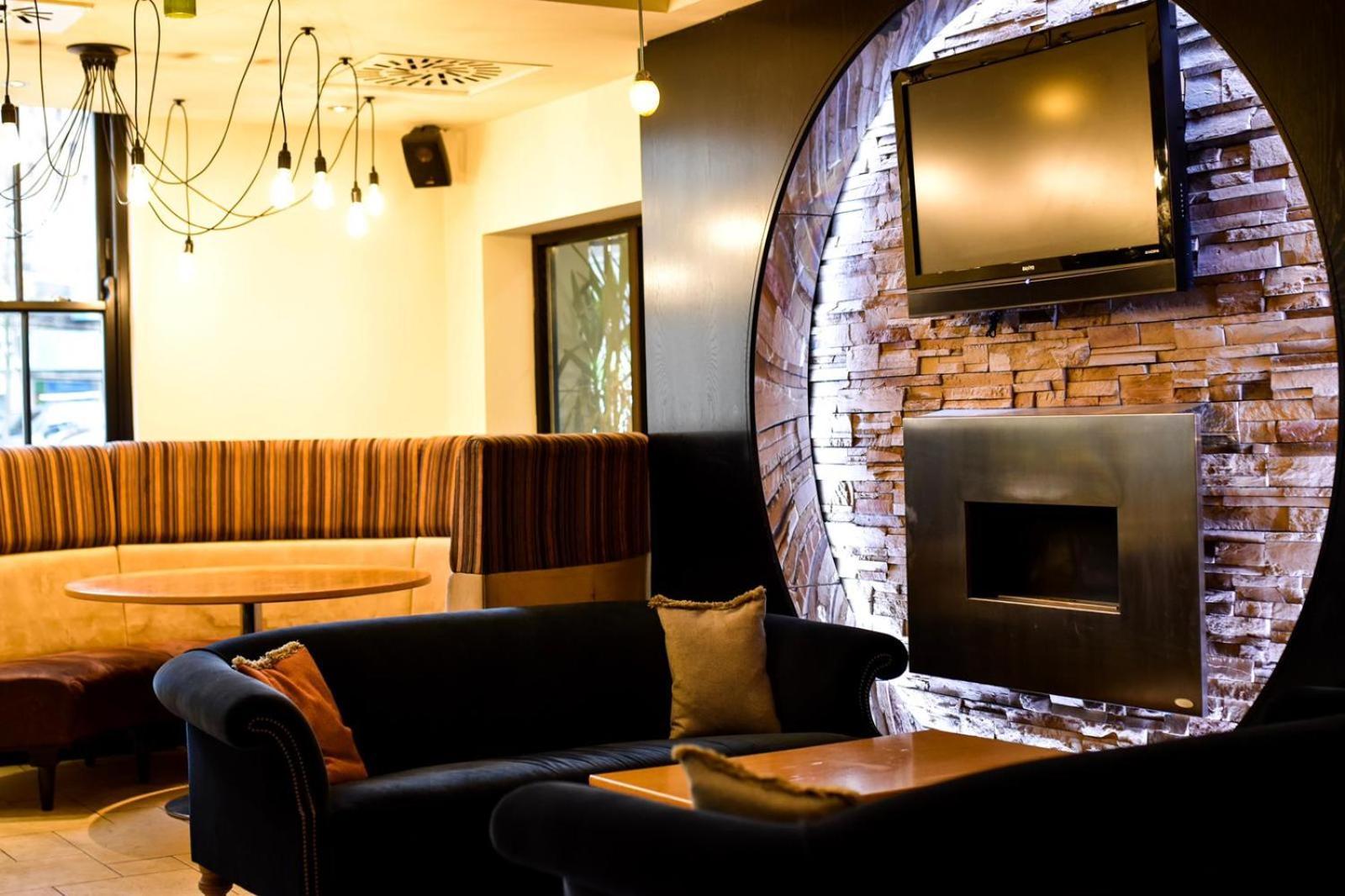 נית' The Bluebell Hotel מראה חיצוני תמונה